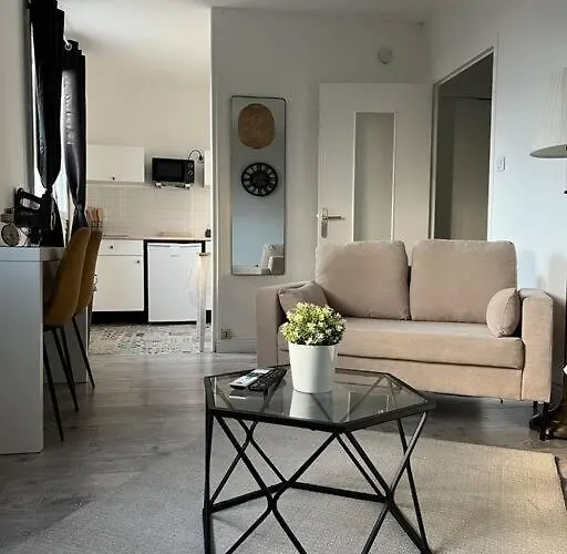 Apartment T1, Parking Prive, Proche Gare *